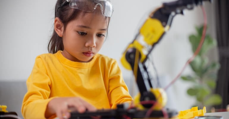 7 Elementary STEM Activities for Fall